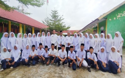 Resmi Dilantik, Alfa Duwanda Pimpin OSIM MTsN 3 Aceh Timur Periode 2025/2026